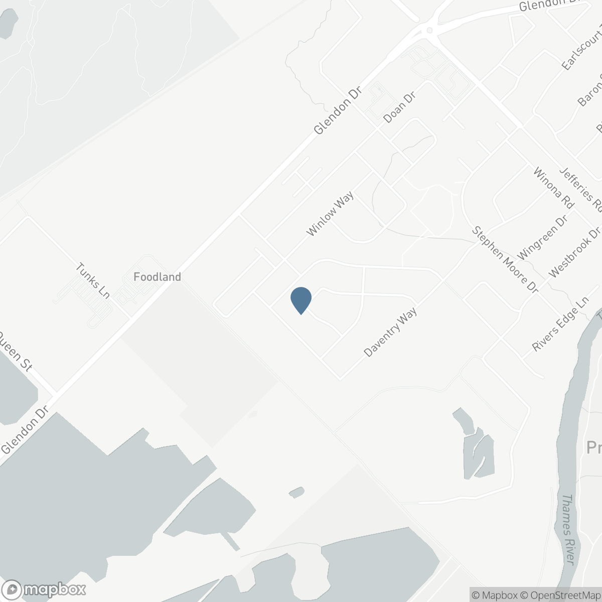 112 LOCKY LANE, Komoka, Ontario N0L 1R0